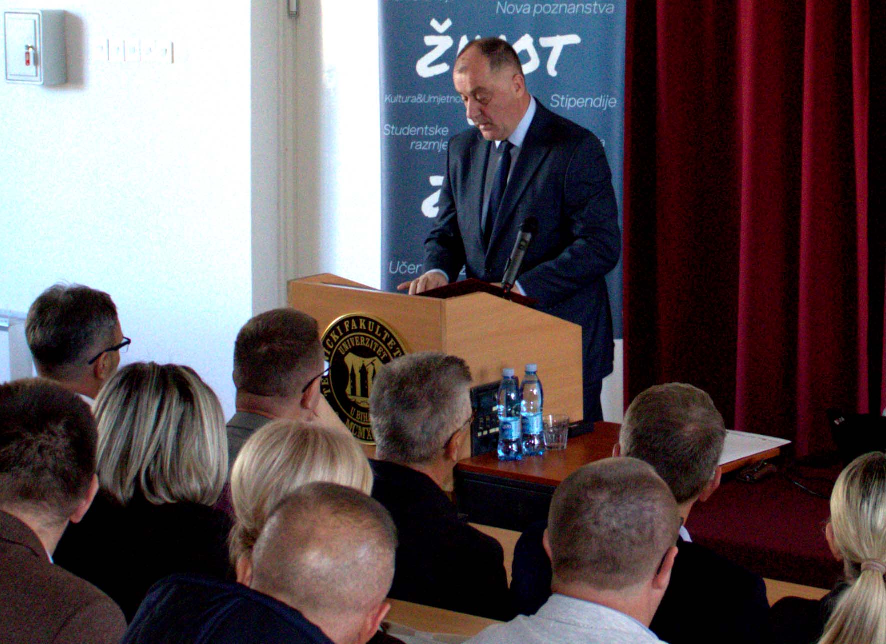 Dan nauke obilježen na Univerzitetu u Bihaću